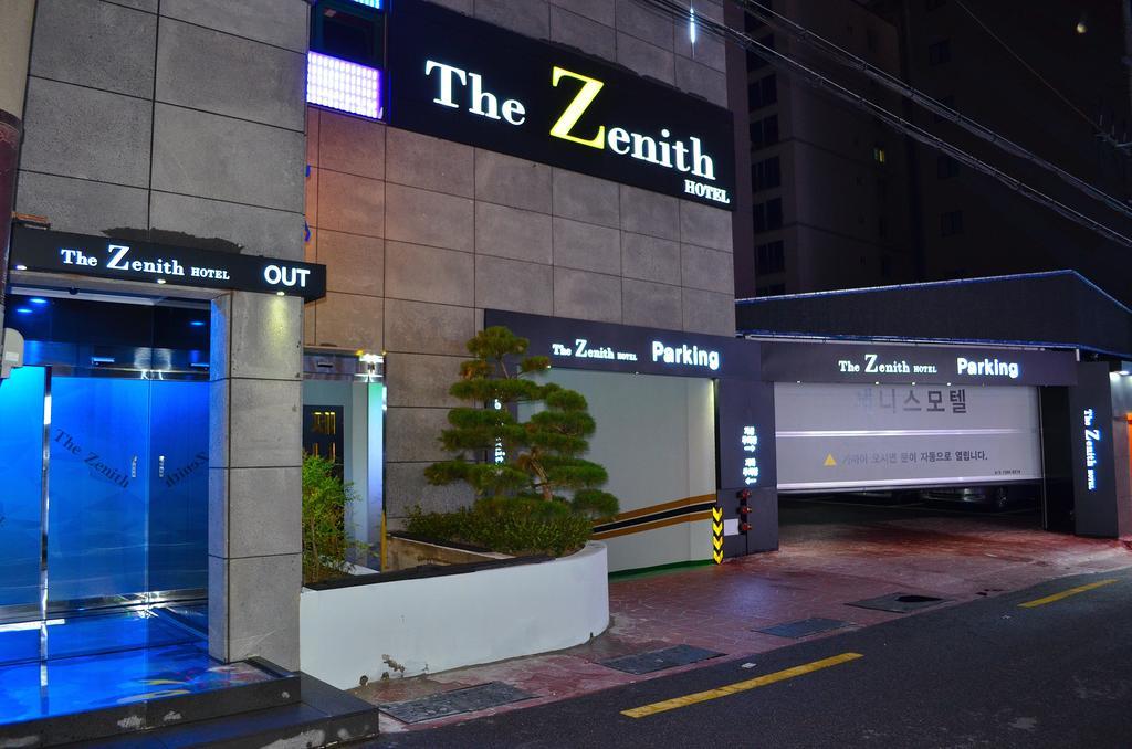 בוסאן The Zenith Hotel מראה חיצוני תמונה
