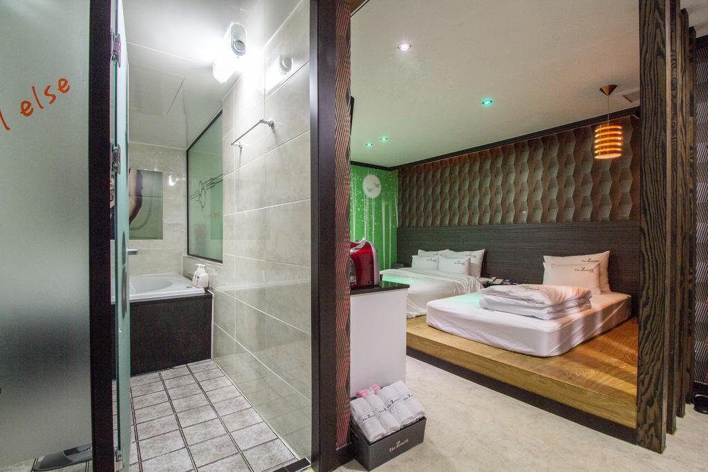 בוסאן The Zenith Hotel חדר תמונה
